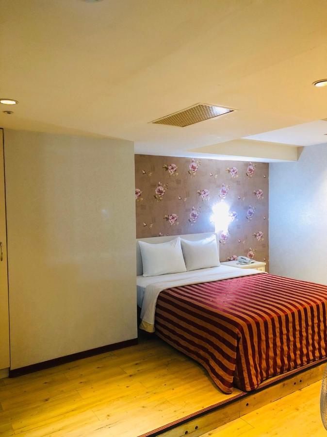 Jing Chech Hotel เกาสง ภายนอก รูปภาพ