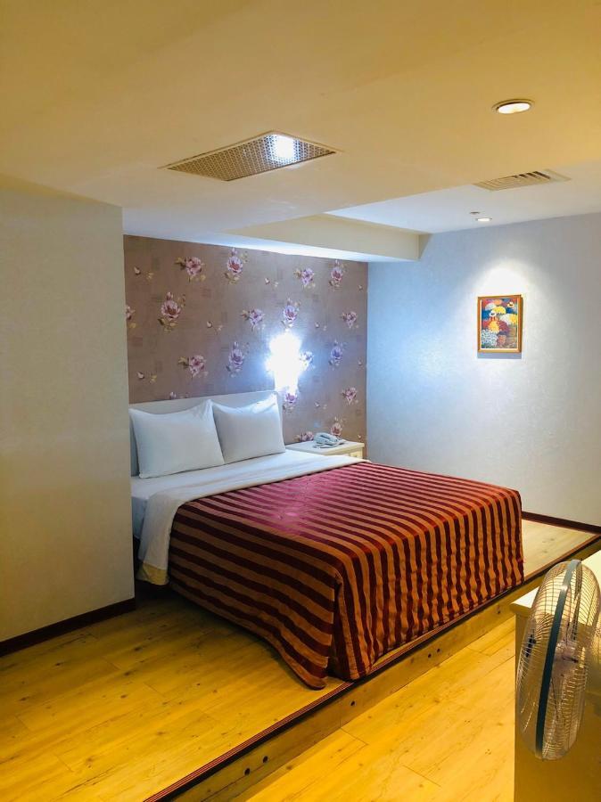 Jing Chech Hotel เกาสง ภายนอก รูปภาพ
