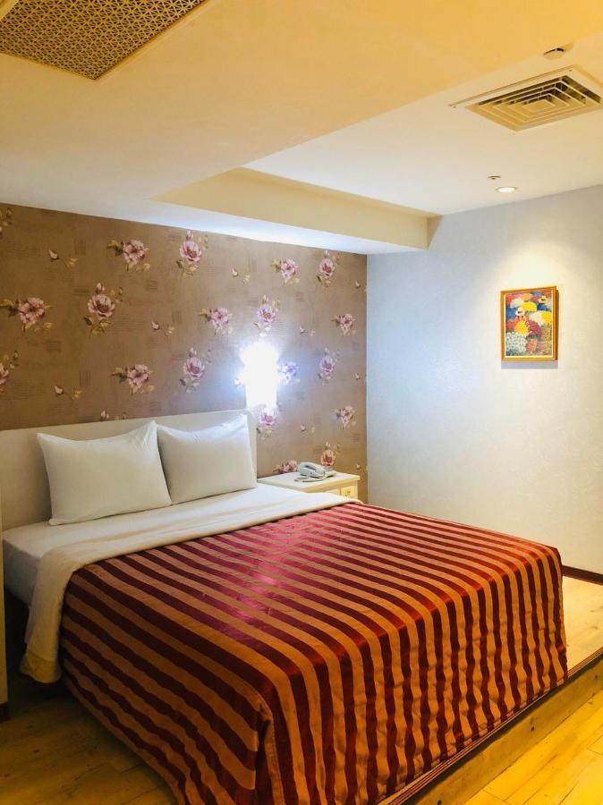 Jing Chech Hotel เกาสง ภายนอก รูปภาพ